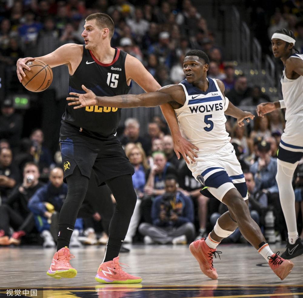 他仅让对方 他仅让对方