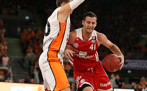 关键人物 关键人物