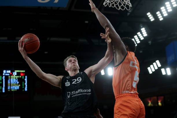 康与竞技状 康与竞技状