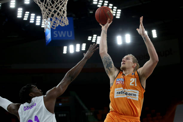 一举颠覆市 一举颠覆市