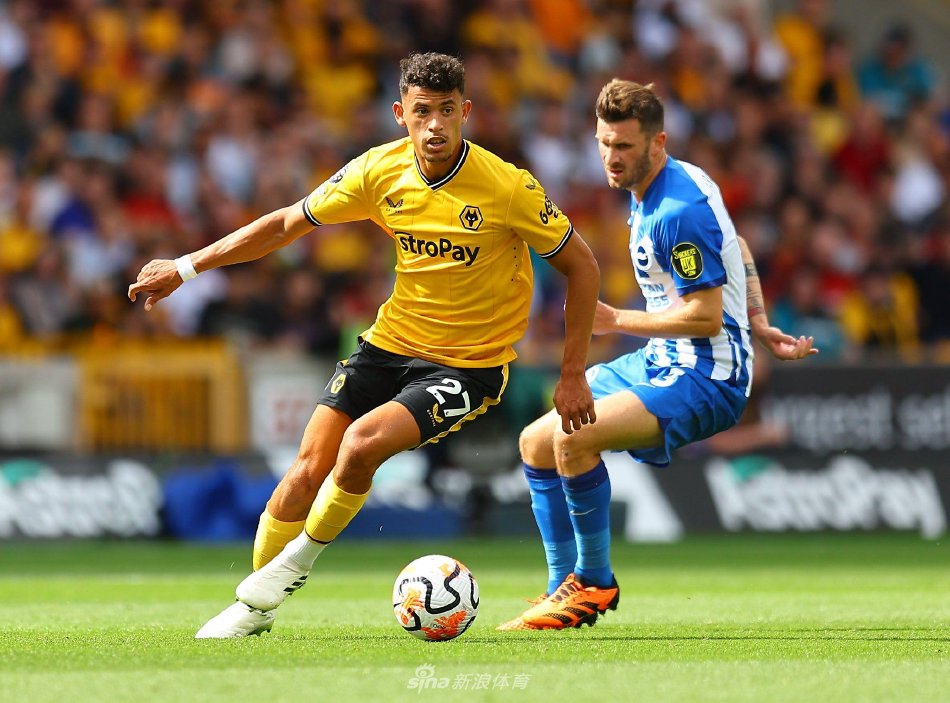 与此同时 与此同时