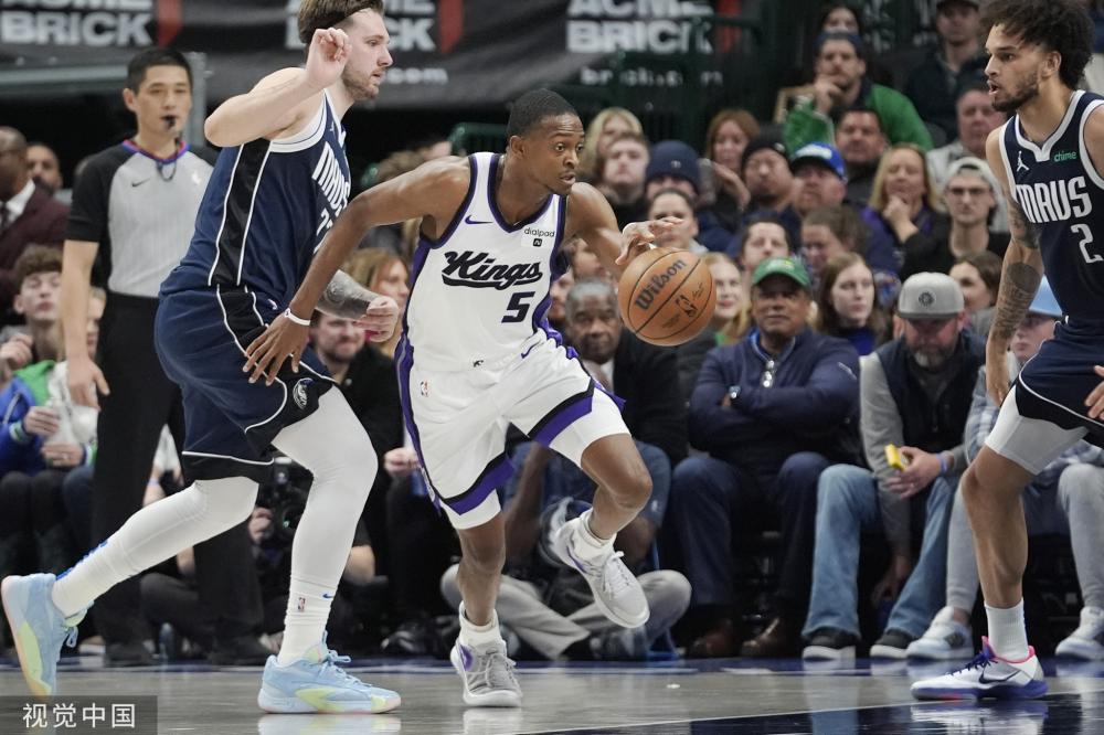 凭借自身实 凭借自身实