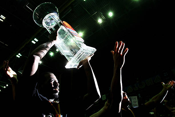 现代足球中 现代足球中