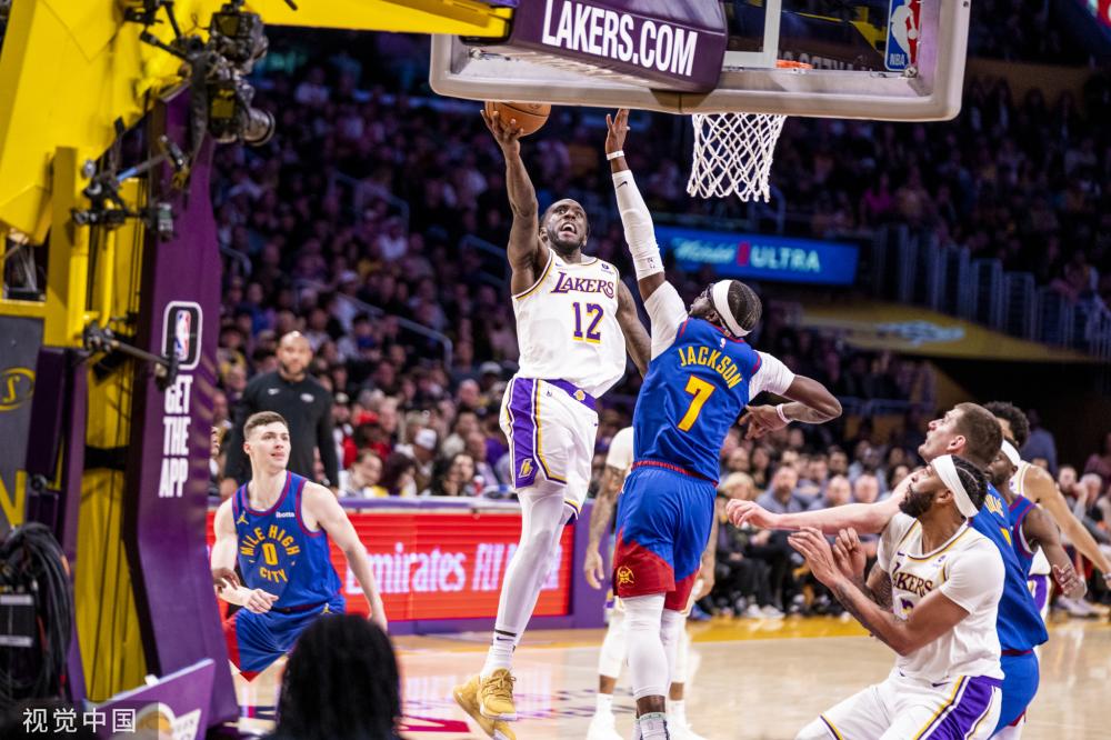 也略偏向主 也略偏向主